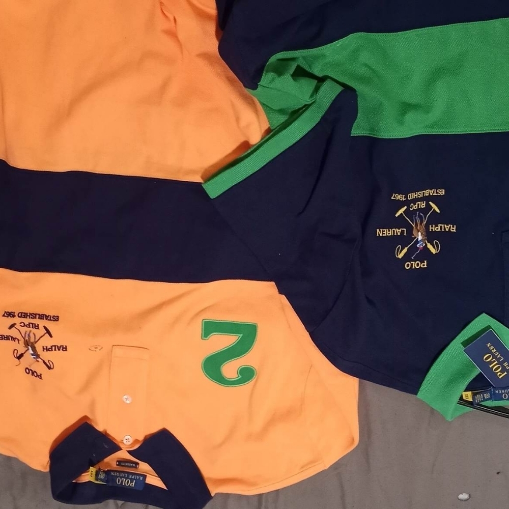 2 polo shirts